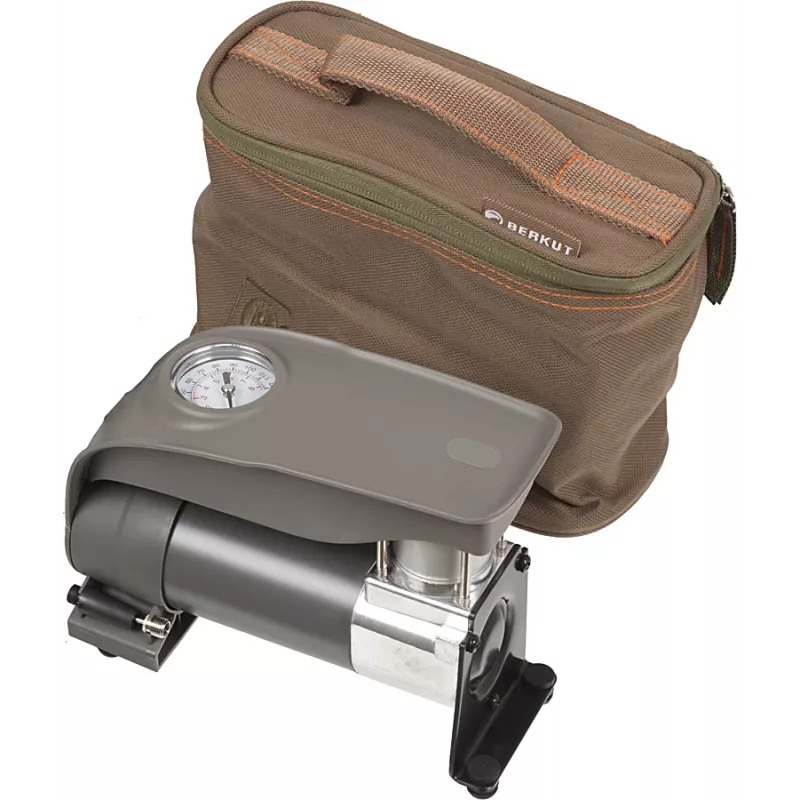 Автомобильный компрессор Berkut R14 40л/мин шланг 1.2м