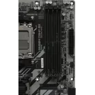 Материнская плата Gigabyte B650M D3HP AX Socket AM5 AMD B650 4xDDR5 mATX AC`97 8ch(7.1) 2.5Gg RAID+HDMI+DP