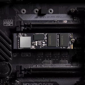  SSD AData PCIe 40 x4 2TB AGAMMIXS70B2TCS XPG Gammix S70 Blade M2 2280