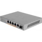 Коммутатор Zyxel XMG-105HP-EU0101F (L2) 5x2.5Гбит/с 1SFP+ 4PoE++ 70W неуправляемый