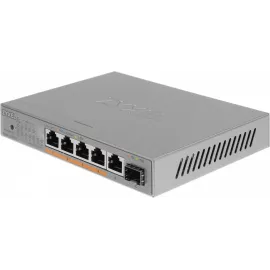 Коммутатор Zyxel XMG-105HP-EU0101F (L2) 5x2.5Гбит/с 1SFP+ 4PoE++ 70W неуправляемый