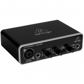 Аудиоинтерфейс Behringer UMC22